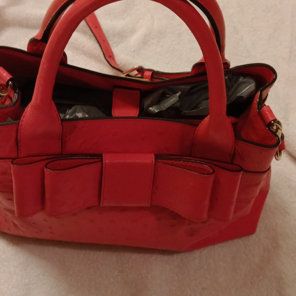 Kate Spade  with adjustable detachable handbag bow on front - Picture 4 of 16